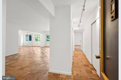 4201 Cathedral Avenue NW #403E, Washington, DC 20016 - Photo 4