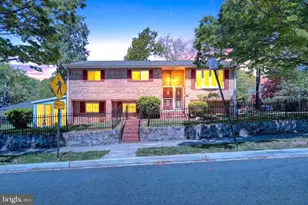 109 Van Buren St NW, Washington, DC 20012 - Photo 32
