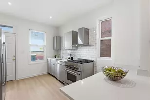 2111 4th St NE, Washington, DC 20002 - Photo 8