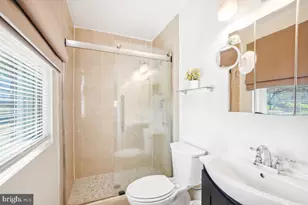 1801 Primrose Rd NW, Washington, DC 20012 - Photo 26