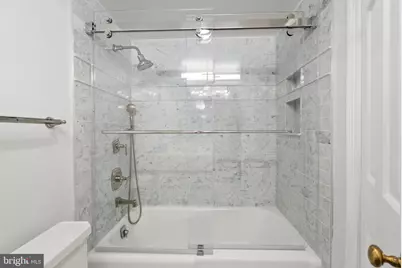 700 New Hampshire Avenue NW #105, Washington, DC 20037 - Photo 20