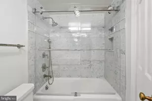 700 New Hampshire Ave NW, Washington, DC 20037 - Photo 20