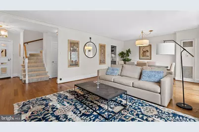 700 New Hampshire Avenue NW #105, Washington, DC 20037 - Photo 8