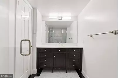 700 New Hampshire Avenue NW #105, Washington, DC 20037 - Photo 16