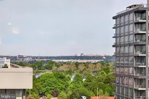 88 V St SW, Washington, DC 20024 - Photo 32