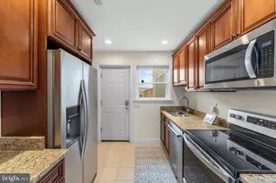1527 K St SE, Washington, DC 20003 - Photo 6