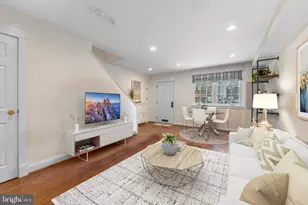 1527 K St SE, Washington, DC 20003 - Photo 2