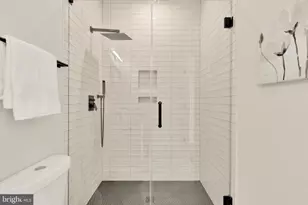 2606 41st St NW, Washington, DC 20007 - Photo 12