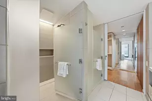 925 H St NW, Washington, DC 20001 - Photo 20