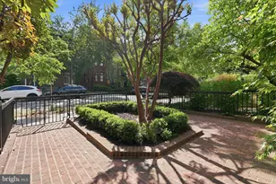 1712 19th St NW, Washington, DC 20009 - Photo 4