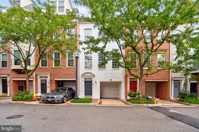 821 Capitol Square Place SW, Washington, DC 20024 - Photo 1