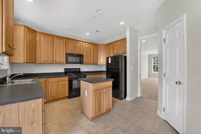 821 Capitol Square Place SW, Washington, DC 20024 - Photo 8