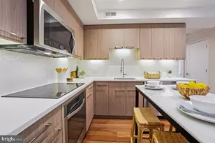 2331 15th St NW, Washington, DC 20009 - Photo 2