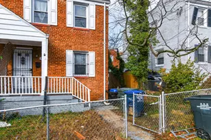 3737 Horner Pl SE, Washington, DC 20032 - Photo 2