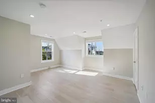 901 Lawrence St NE, Washington, DC 20017 - Photo 10