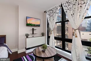 1260 21st St NW, Washington, DC 20036 - Photo 10