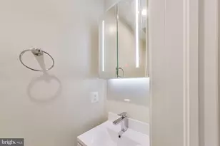 625 Park Rd NW, Washington, DC 20010 - Photo 14