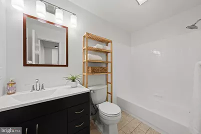 2000 16th Street NW #302, Washington, DC 20009 - Photo 22