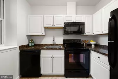 2000 16th Street NW #302, Washington, DC 20009 - Photo 12