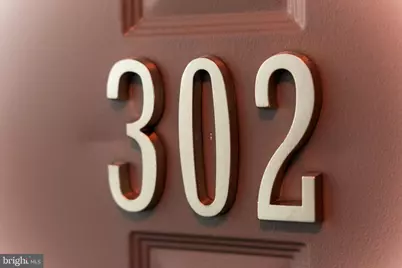 2000 16th Street NW #302, Washington, DC 20009 - Photo 4