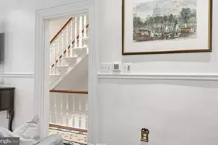 319 C St SE, Washington, DC 20003 - Photo 14