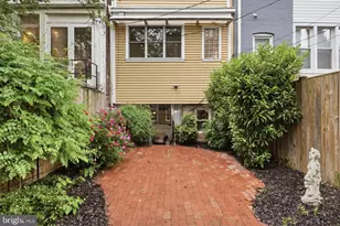319 C St SE, Washington, DC 20003 - Photo 6