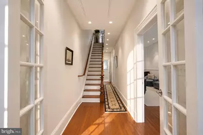 319 C Street SE, Washington, DC 20003 - Photo 6
