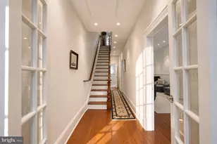 319 C St SE, Washington, DC 20003 - Photo 6