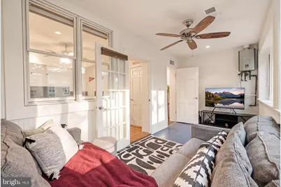 319 C Street SE, Washington, DC 20003 - Photo 24