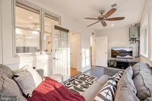 319 C St SE, Washington, DC 20003 - Photo 24