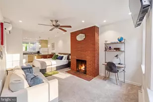 319 C St SE, Washington, DC 20003 - Photo 52
