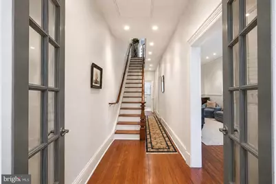 319 C Street SE, Washington, DC 20003 - Photo 10