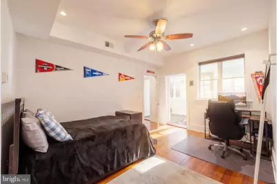 319 C Street SE, Washington, DC 20003 - Photo 28