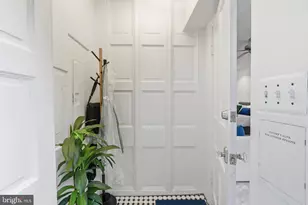 319 C St SE, Washington, DC 20003 - Photo 60