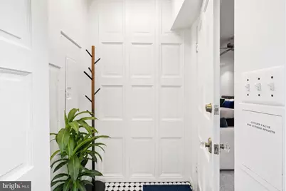 319 C Street SE, Washington, DC 20003 - Photo 54