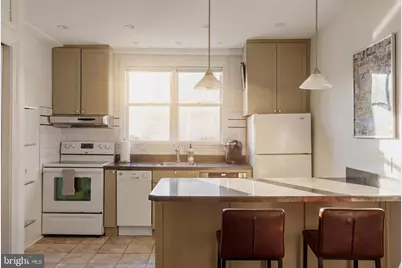 319 C Street SE, Washington, DC 20003 - Photo 48