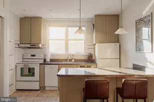 319 C St SE, Washington, DC 20003 - Photo 48