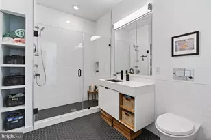 57 N NW, Washington, DC 20001 - Photo 16