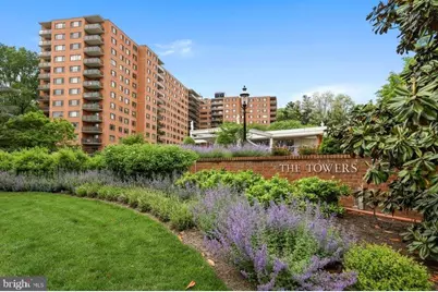 4201 Cathedral Avenue NW #923W, Washington, DC 20016 - Photo 2
