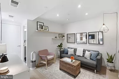2424 17th Street NW #104, Washington, DC 20009 - Photo 2