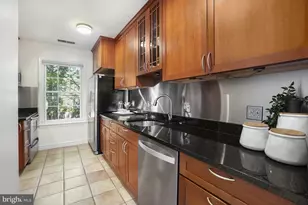 1616 Beekman Pl NW, Washington, DC 20009 - Photo 6