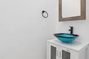 2105 4th St NE, Washington, DC 20002 - Photo 14