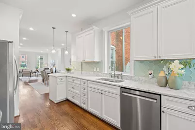 1426 Massachusetts Avenue SE, Washington, DC 20003 - Photo 4