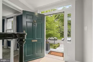 5004 Klingle St NW, Washington, DC 20016 - Photo 2