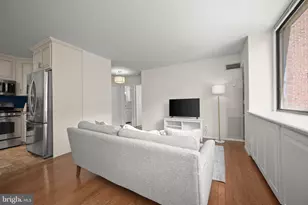 1245 13th St NW, Washington, DC 20005 - Photo 2