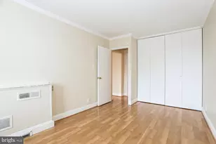 240 M St SW, Washington, DC 20024 - Photo 10