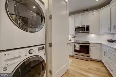 308 East Capitol Street NE #8, Washington, DC 20003 - Photo 8