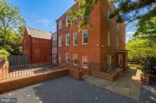 2715 N St NW, Washington, DC 20007 - Photo 26