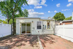 1339 C St NE, Washington, DC 20002 - Photo 24