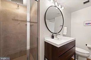 916 G St NW, Washington, DC 20001 - Photo 34